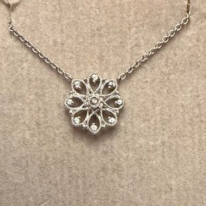 Elegant Silver Pendant Necklace